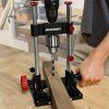 Milescraft | DrillMatePRO™ přenosný profesionální stojan na vrtačku – přesné vrtání 0°–60°
